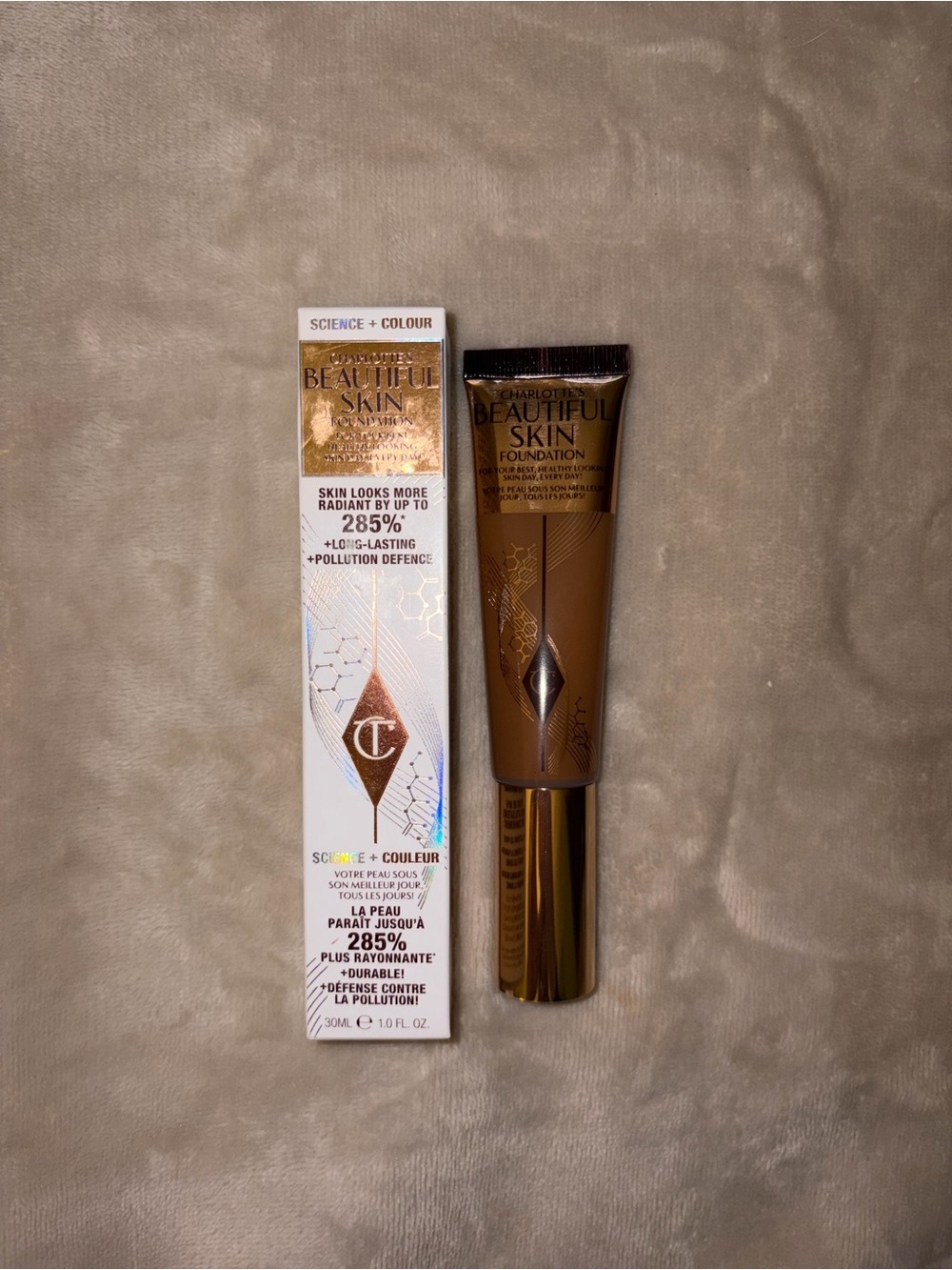 Charlotte Tilbury Beautiful Skin Foundation ***Full size*** (1.0 fl oz/30 ml)